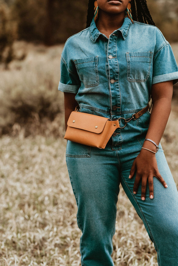 Cascade Hip Purse